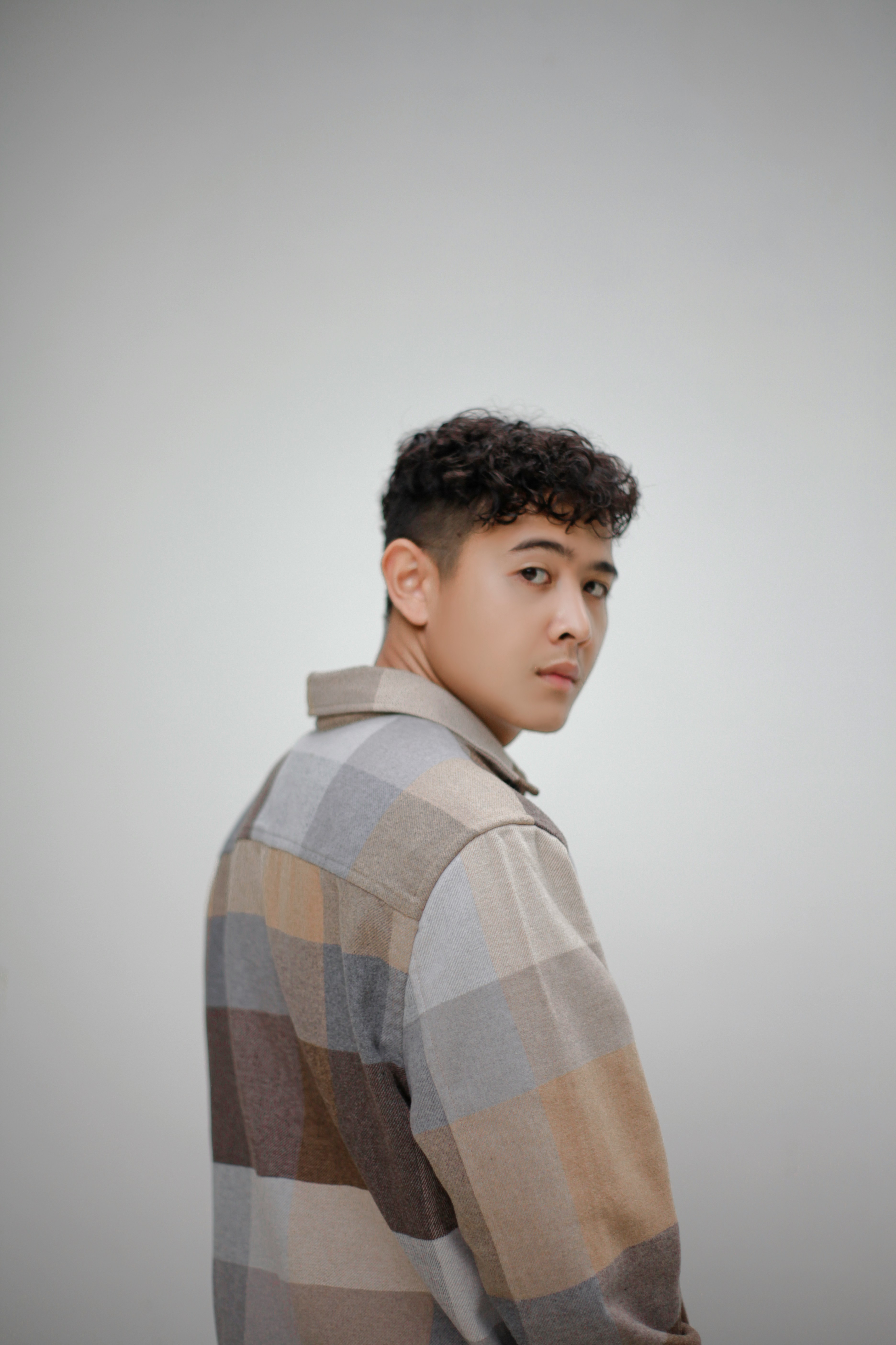 山海之间纪录片封面