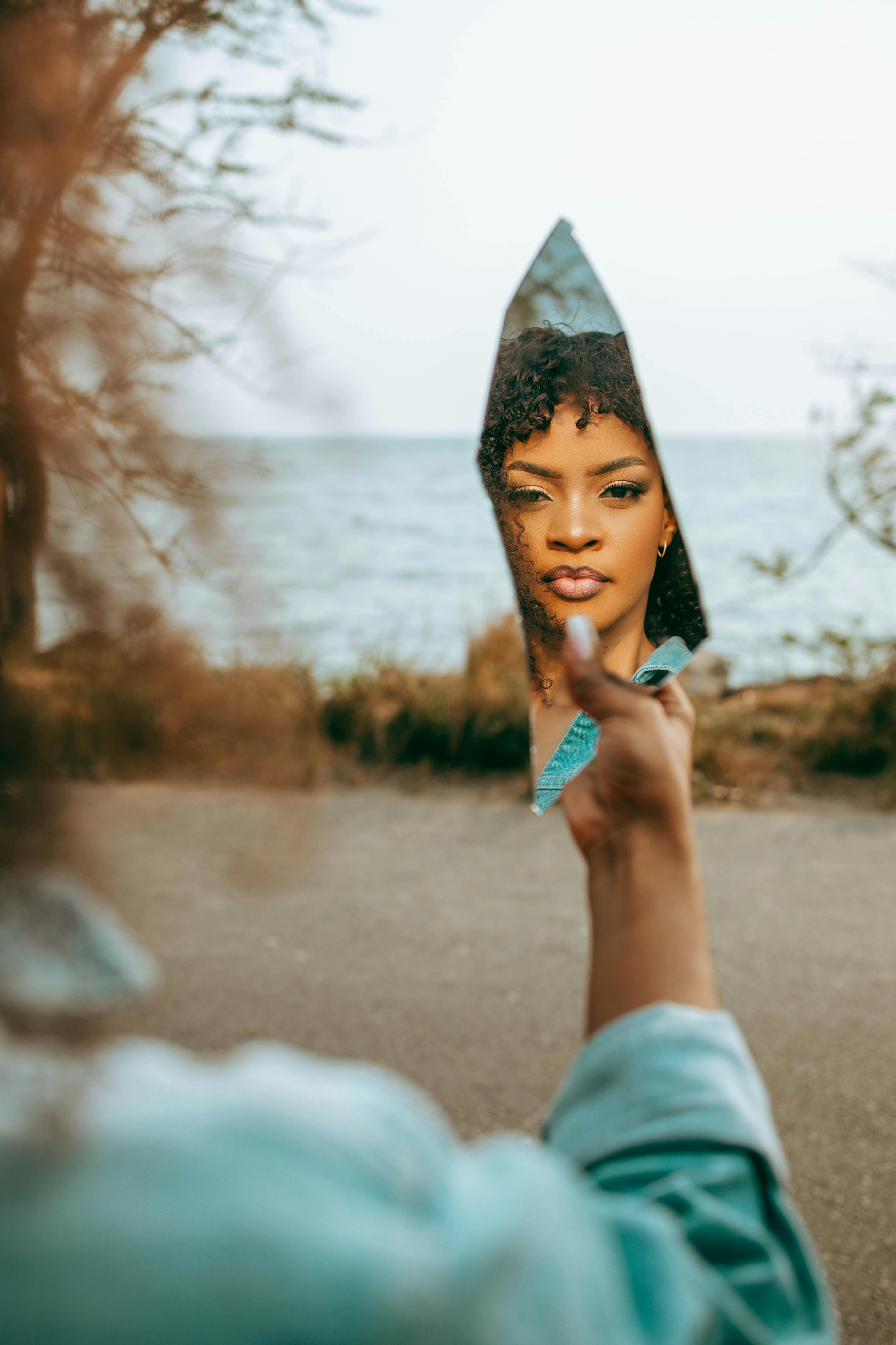 热播榜影片海报 狂风之下